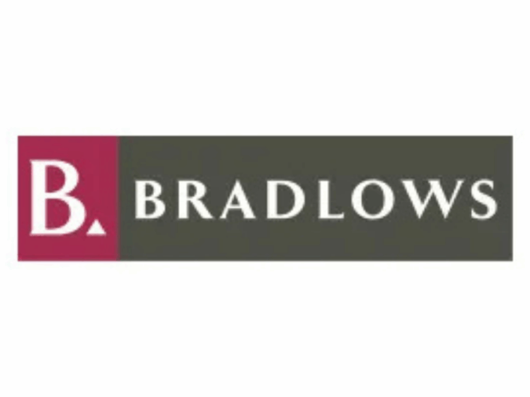 Bradlows Salesperson Vacancy 2025 Entry Level Opportunity